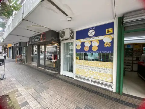 Local en Venta 40 años