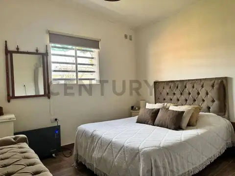 DOS VIVIENDAS MAS TALLER EN VENTA EN TOLOSA