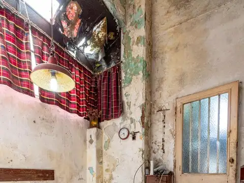 Depto Tipo Casa en Venta 40 años