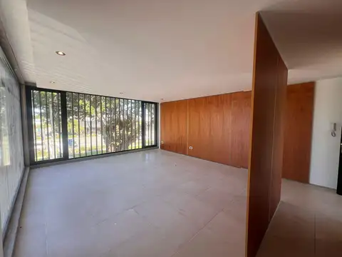 OFICINA en ALQUILER/VENTA a estrenar - 485(MITRE) e/ 137 y 138 - Entrega Inmediata