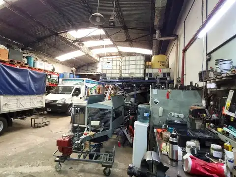 Galpon en Venta en Barracas, USD 220.000