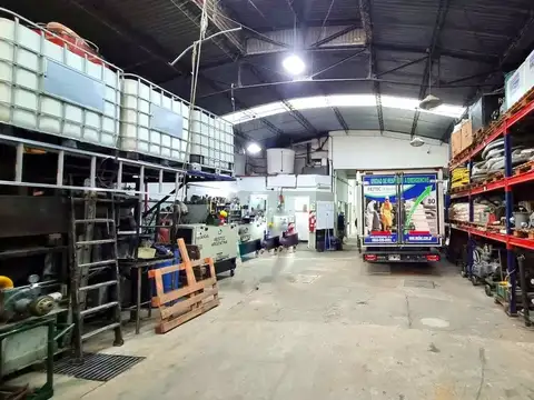 Galpon en Venta en Barracas, USD 220.000