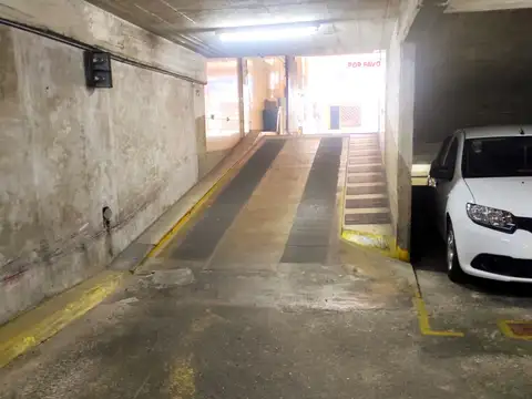 Cochera en Venta Fija