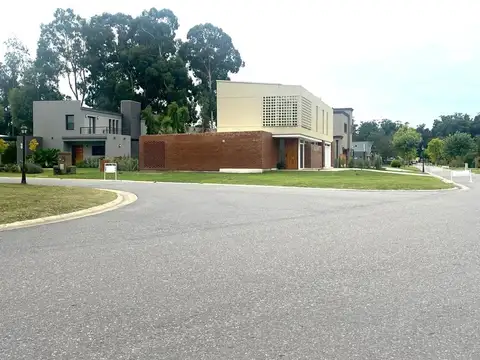 Avenida Jorge Newbery 5000