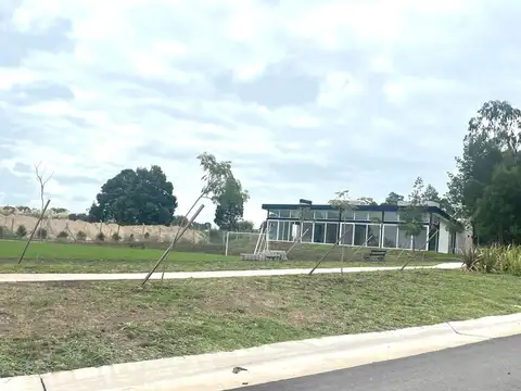 Venta lote barrio privado  Las Prunas 786 m"