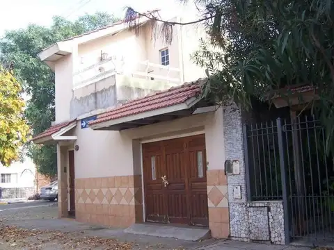 Casa - Venta - Argentina, Capital Federal - Caaguazu 6793