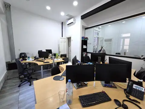 Oficina en Venta 135 años