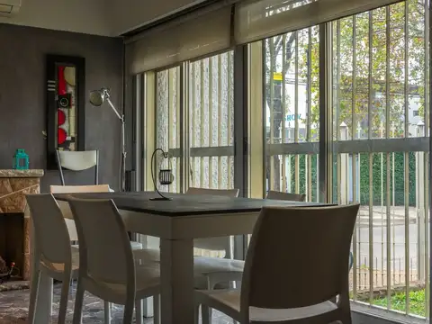 Depto Tipo Casa en Alquiler de 3 ambientes