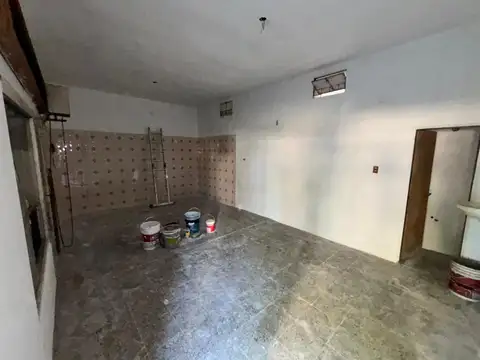 Local en Alquiler 40 años