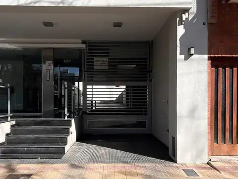 18 entre 40 y 41 400, Piso PB