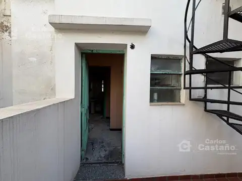 Depto Tipo Casa en Venta de 2 ambientes