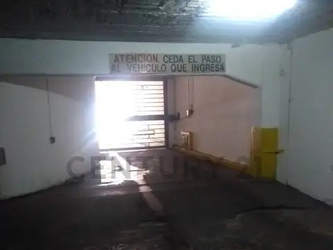 VENTA - COCHERA CENTRICA - Rosario
