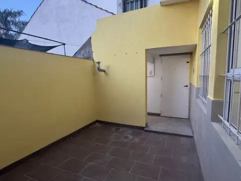 Venezuela y Arieta , Piso 0