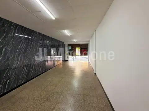 Local en Alquiler en San Justo, $ 650.000