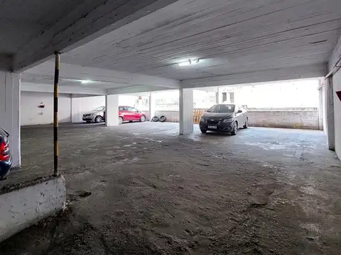 Cochera en Venta en el Centro de Rosario.