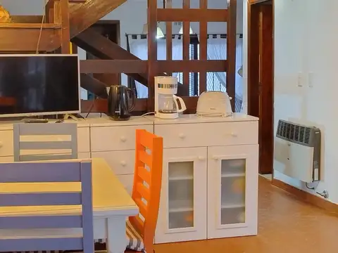 Depto Tipo Casa 4 ambientes con 1 baño
