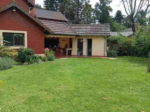 Gabriela Mistral 200