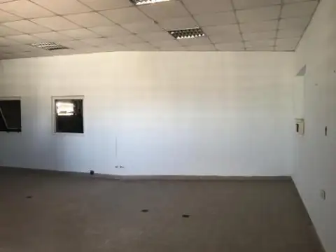 Simon Bolivar 72 Oficina en Alquiler