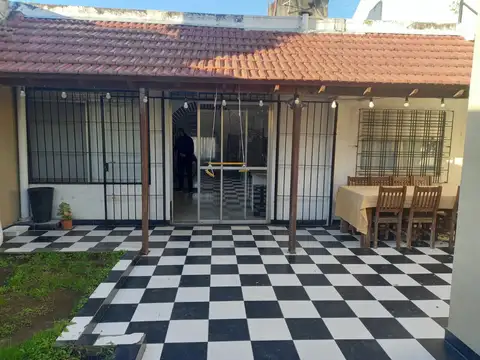 Casa en venta en Ramos Mejia Sur. DUEÑO VENDE