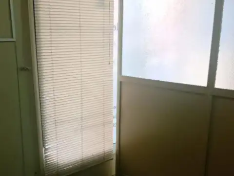 Oficina 3 ambientes con 1 baño