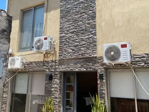 VENDE CASA Zª HOSPITAL VIDAL