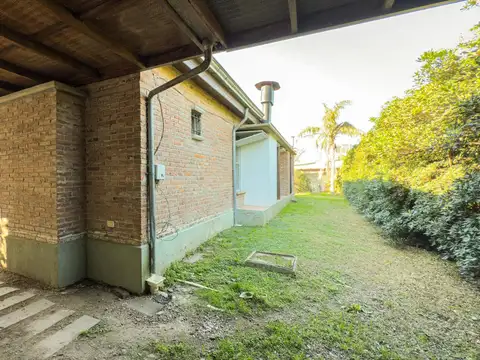 Casa 3 ambientes con 2 baños