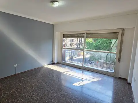 Avenida Montes de Oca 1700