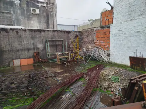 Galpon en Venta 10  mts Frente