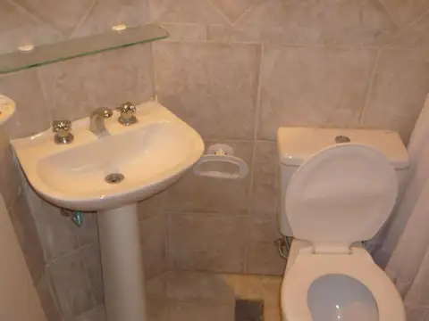 Casa en Alquiler - Zona Norte Playa / REF: 8782