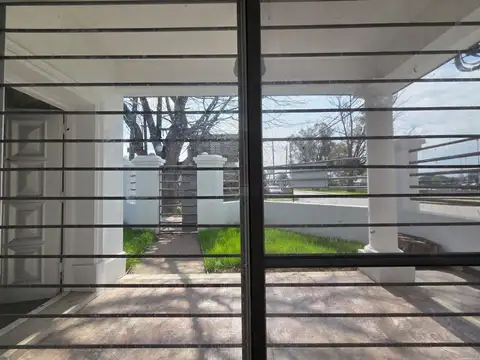 VENTA CASA CON DEPARTAMENTO, DON TORCUATO