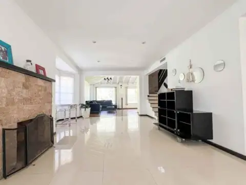 Casa en Venta en Echeverria Del Lago, USD 295.000