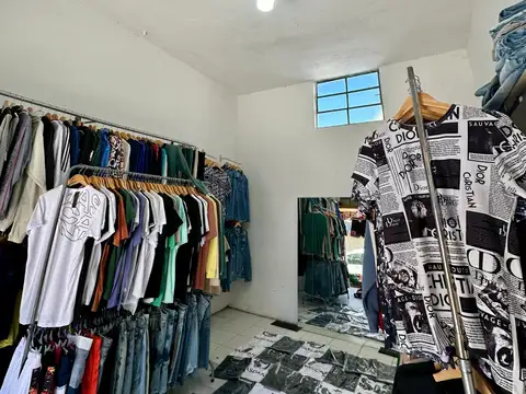 Local en Venta en Dock Sud, USD 105.000