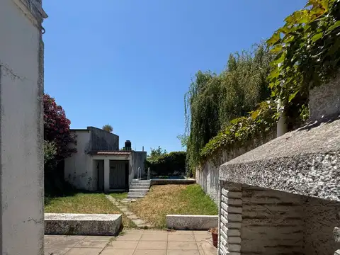 Calle 8 entre 25 y 26