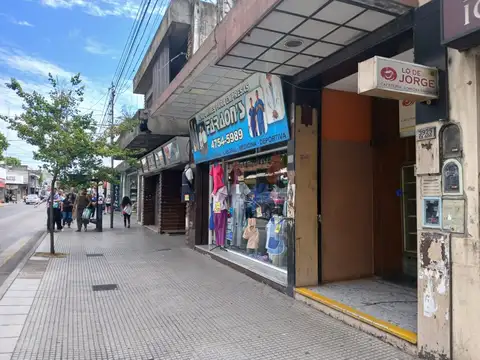 Local en Venta Via Pública