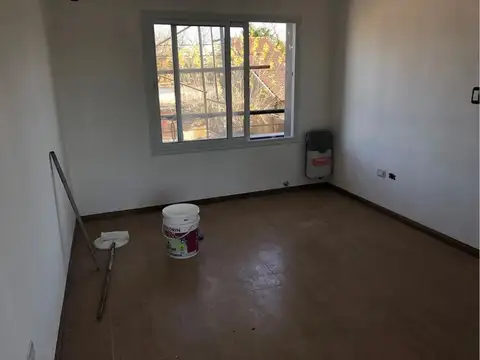 Venta de Casa a estrenar de 3 dormitorios. Calle 107 y 102.