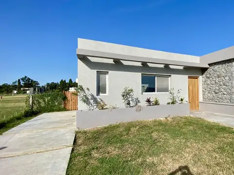 BARRIO SANTA SOFIA PILAR DEL ESTE al 300