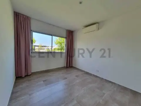 ALQUILER Casa PUERTOS DEL LAGO- ACACIAS