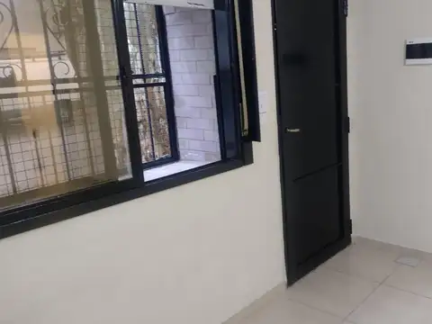 Depto Tipo Casa en Alquiler en San Cristobal, $ 420.000