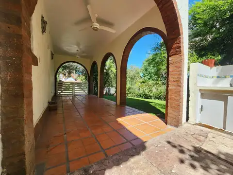 Casa en Alquiler de 3 dormitorios