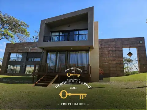 Espectacular contra las dunas  piscina climatizada techada.