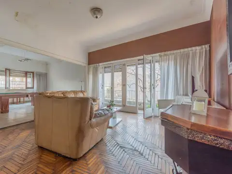 Depto Tipo Casa en Venta de 5 ambientes