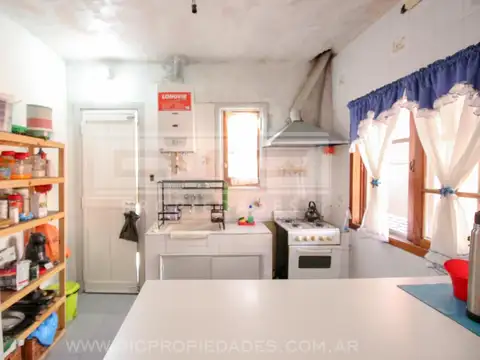 Quintana al 5600 entre Ituzaingo y Falucho