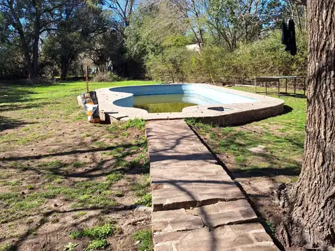 VENTA CASAQUINTA  MORENO FRANCISCO ALVAREZ -BUENOS AIRES