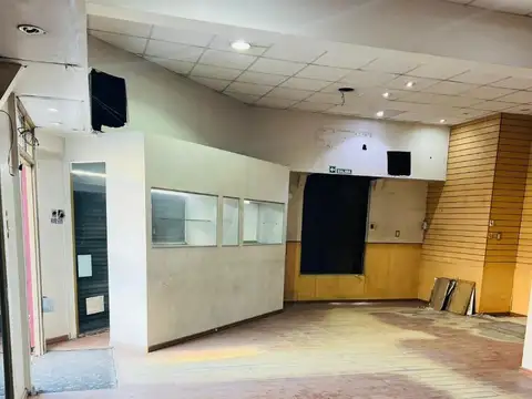 Local en Venta 30 años