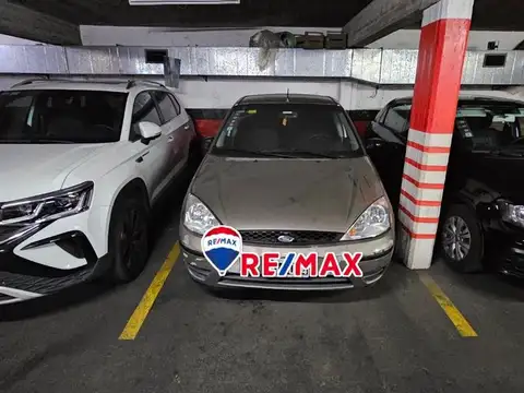 VENTA COCHERA FIJA CUBIERTA BARRIO DE BALVANERA