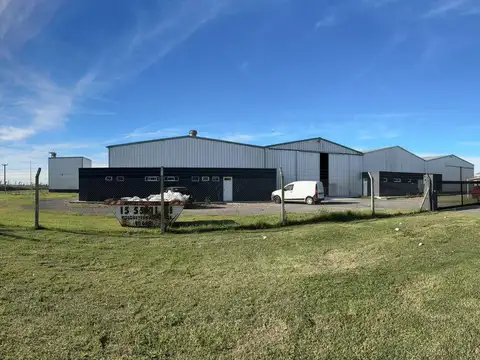 Depósito en Alquiler o Venta dentro del Parque Industrial Pergamino