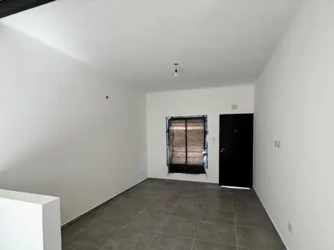 Casa en Venta en Olivos, USD 198.000