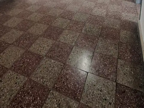 Depto Tipo Casa en Venta 20 años