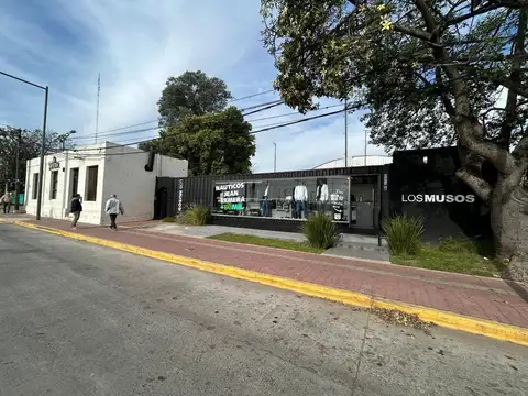 VENTA LOCAL/GALPON ZONA NORTE