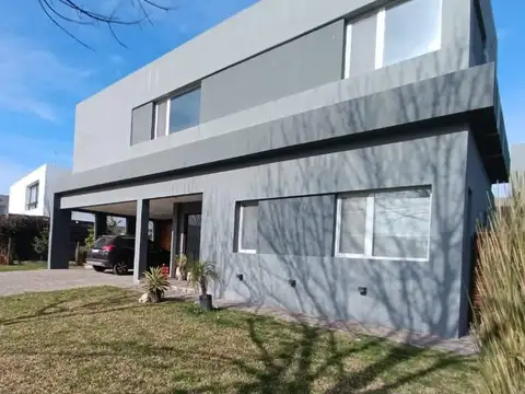 Libertad 310 Barrio El Cantón Islas